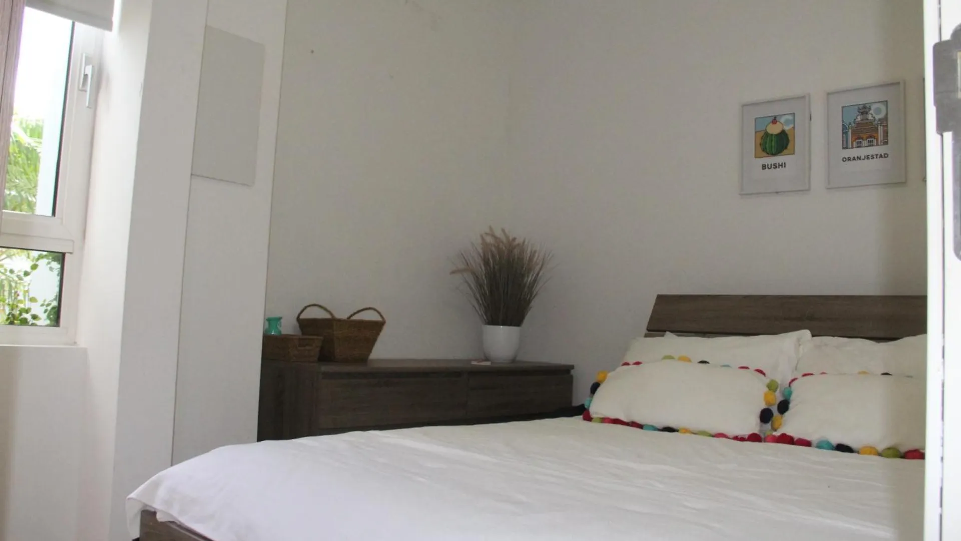 Apartman Modern Ground Level, 4 Bedroom Condo Palm Beach